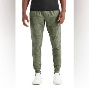 RHONE Men's Small Green Camouflage Joggers Comfort Performance Forever Forward